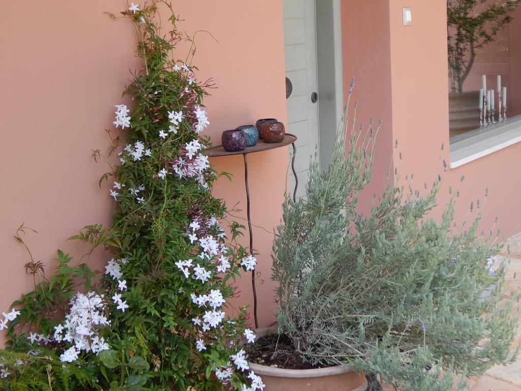 Slow Living Beautiful Villa Rafina  Luaran gambar